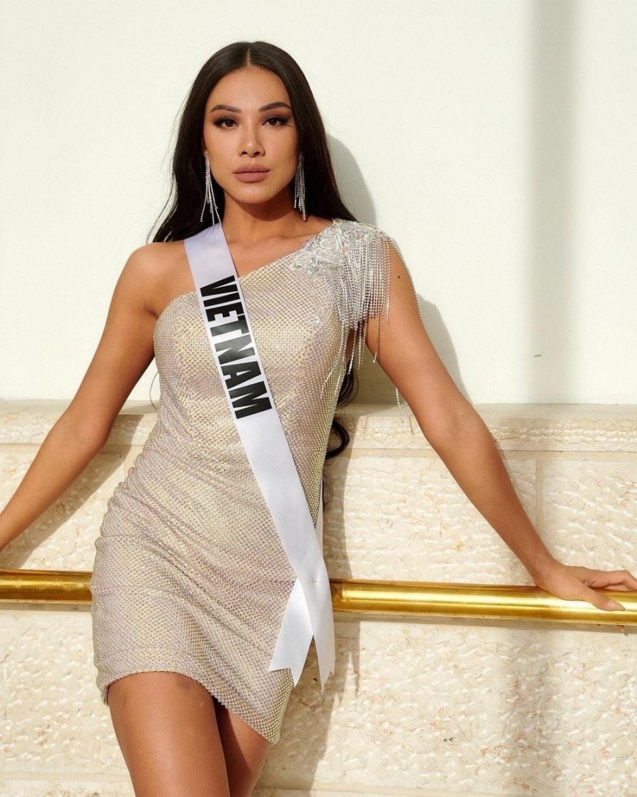 Á hậu Kim Duyên lọt top 16 Miss Universe 2021.