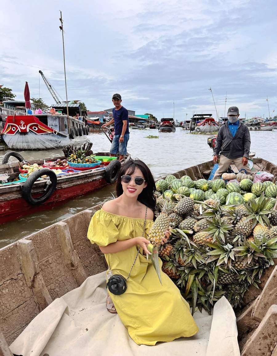 Chợ nổi Cái Răng, Cần Thơ.