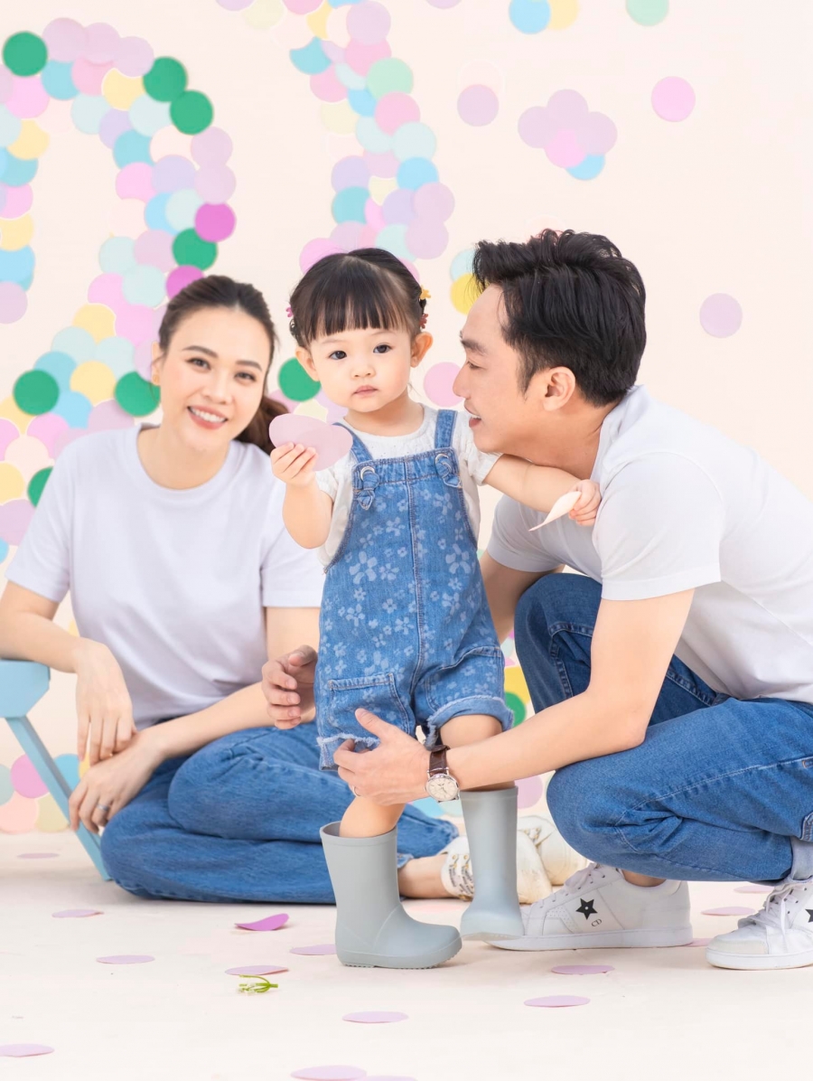 Đàm Thu Trang tung bộ ảnh như phim Hàn mừng sinh nhật con gái Suchin 2 tuổi - Ảnh 9