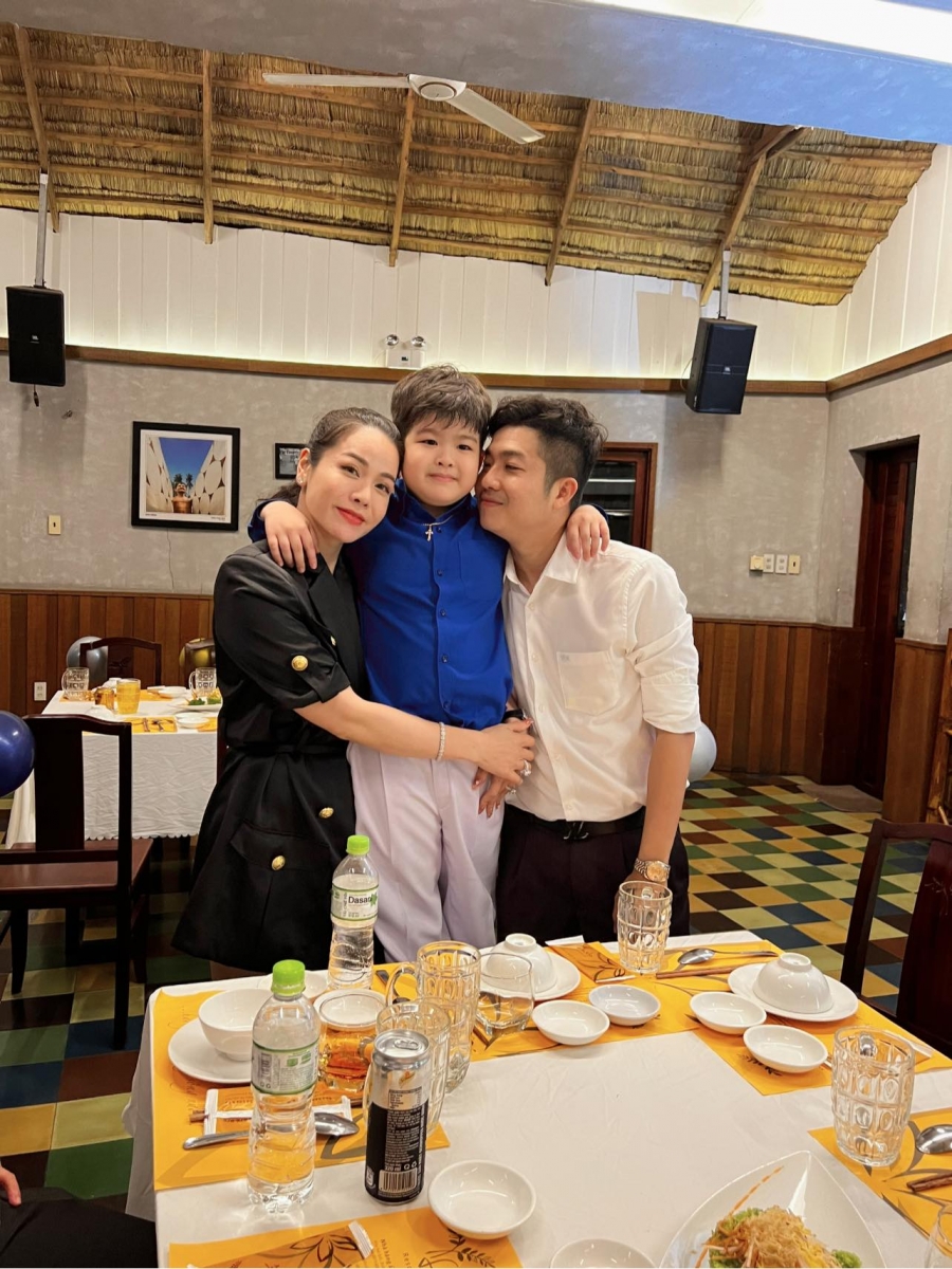Nhật Kim Anh và chồng cũ lại kề sát nhau tại sinh nhật con trai - Ảnh 3