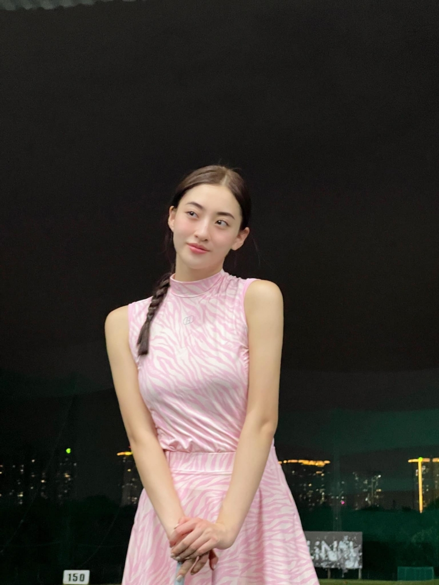 Tin Giải Trí 10/6: Hoa hậu Lương Thùy Linh nhập hội mỹ nhân chơi golf - Ảnh 10
