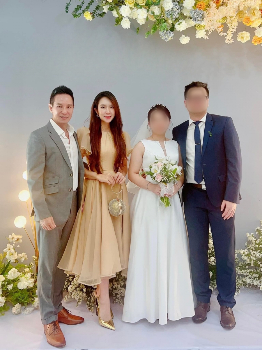 Minh Hà - vợ U40 của Lý Hải đi ăn cưới, nhan sắc làm cô dâu thành nhân vật phụ - Ảnh 1