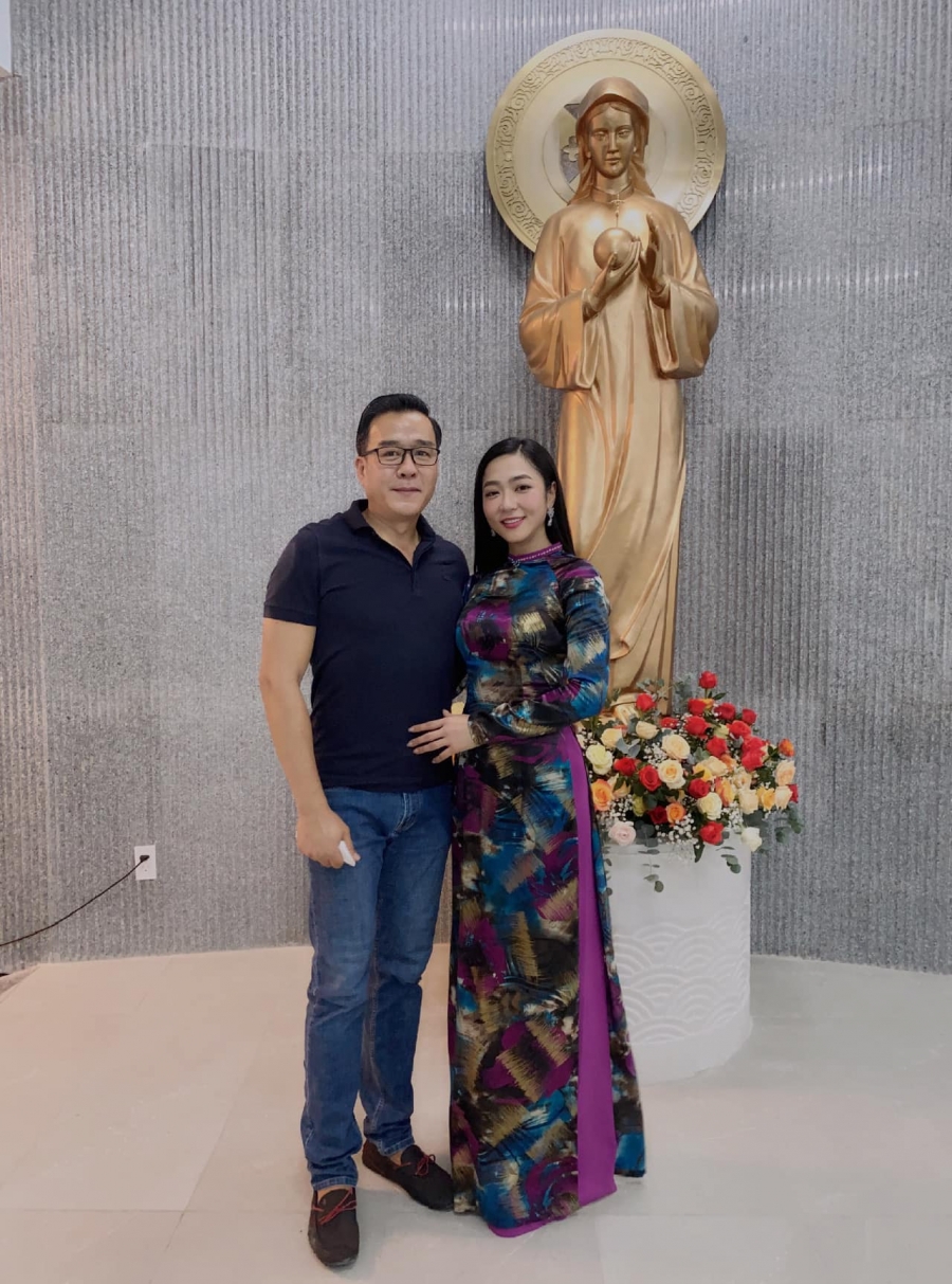 Hà Thanh Xuân - Thắng Ngô hạnh phúc sau 1 tháng cưới.