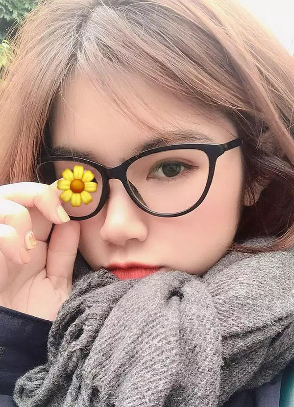 Hồng Nhật - bạn gái Streamer PewPew có gương mặt xinh xắn