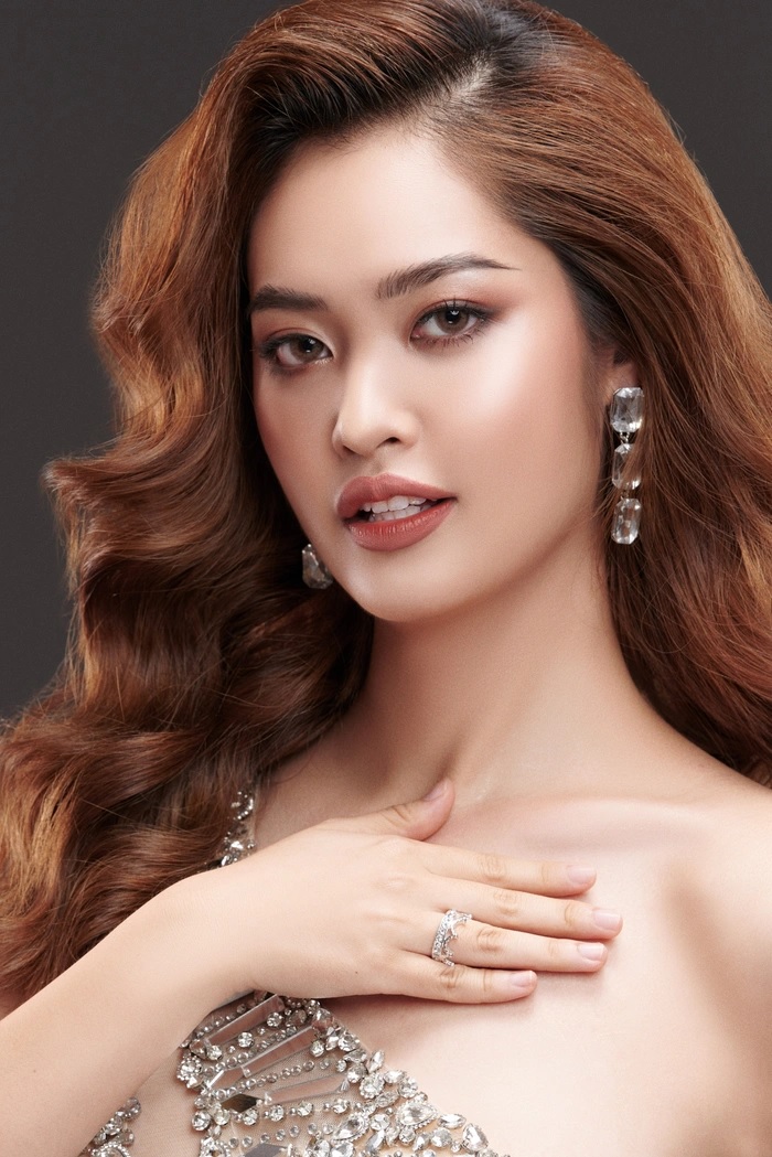 Nông Thúy Hằng là ai? Hoa hậu các Dân tộc Việt Nam 2022 - Ảnh 12