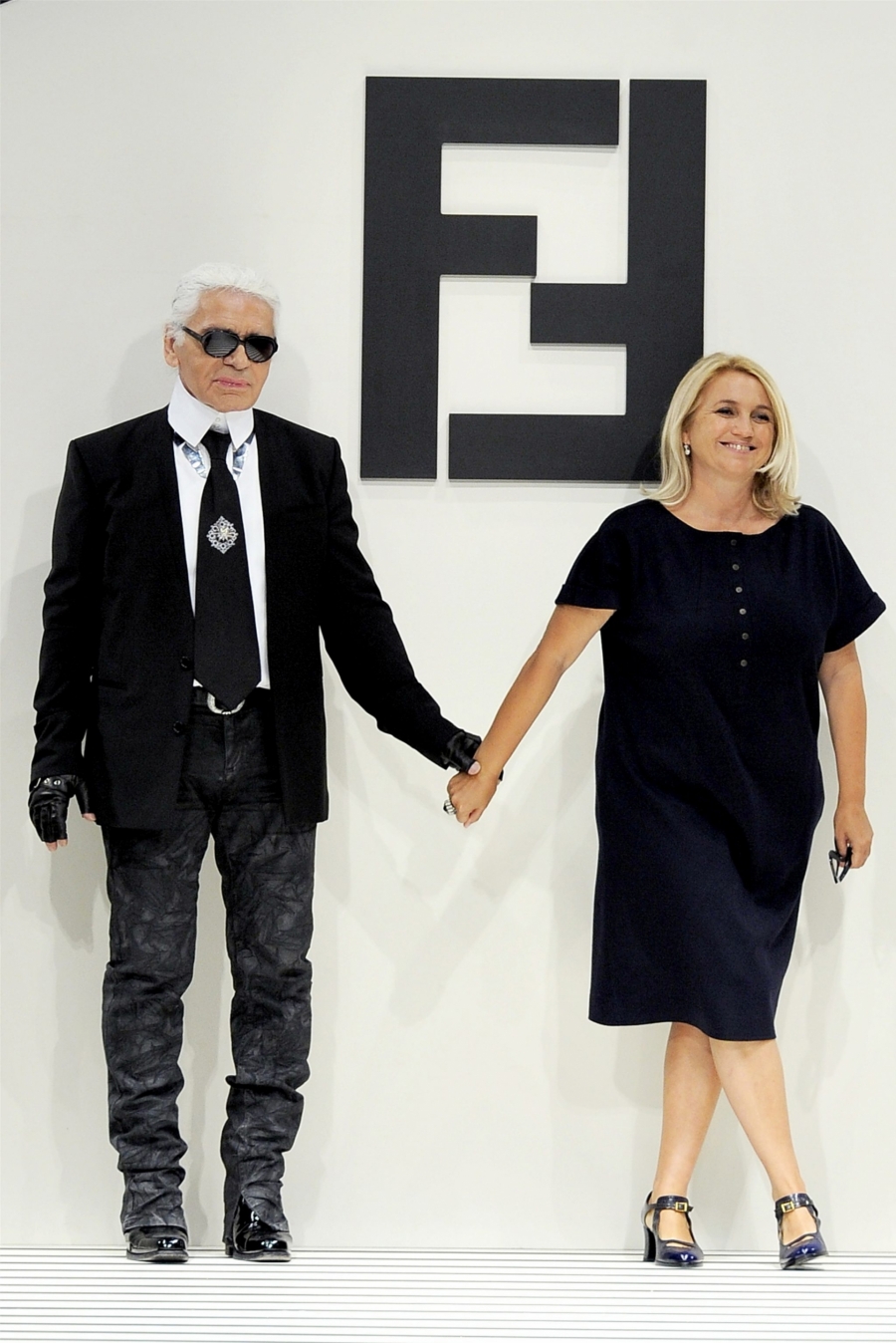 Karl Lagerfeld và Sivia Venturini Fendi đã cùng nhau tạo nên nhiều thiết kế đình đám của nhà mốt Fendi