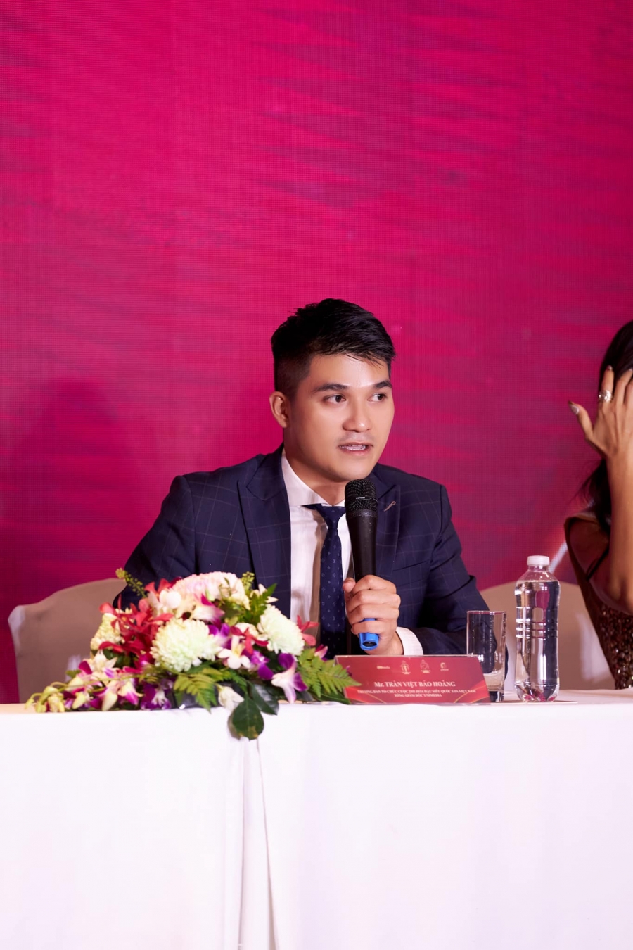 CEO Bảo Hoàng chỉ ra lý do Hoa hậu Hoàn vũ Việt Nam không thể mua giải  - Ảnh 1