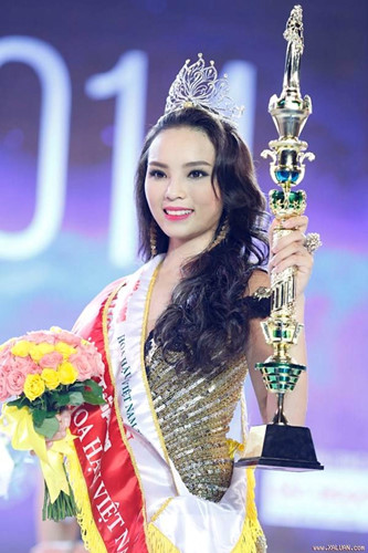 Huỳnh Nguyễn Phương Mai còn được nhiều người nhận xét có nét giống Hoa hậu Việt Nam 2014 Nguyễn Cao Kỳ Duyên
