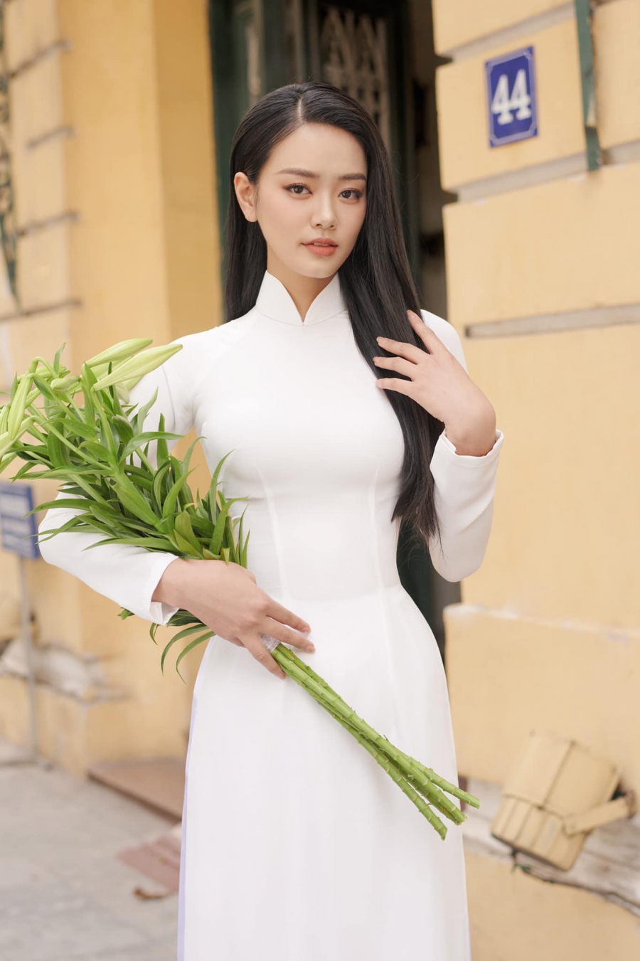 Bùi Khánh Linh - Hoa khôi Học viện Nông nghiệp mê bóng đá, đẹp như sao Hàn tại Miss World VN - Ảnh 6