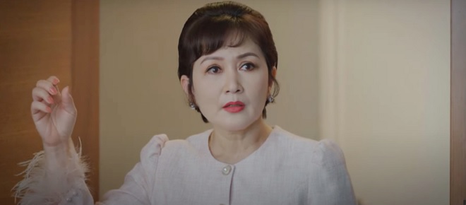 'Thương ngày nắng về' tập 30: Bà Nhung bắt gặp Duy hôn Vân Trang - Ảnh 6