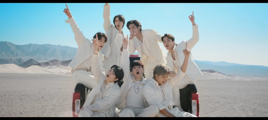 BTS tiếp tục lập kỷ lục với MV ''Yet To Come' kỷ niệm 9 năm debut - Ảnh 1