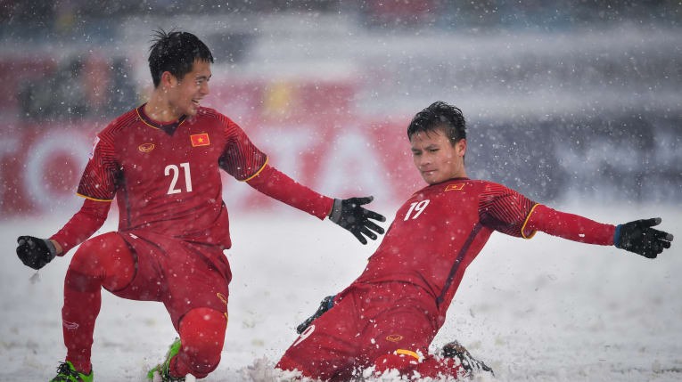Siêu phẩm 'Cầu vồng tuyết' của Quang Hải đã được Liên đoàn bóng đá Châu Á đánh giá rất cao.