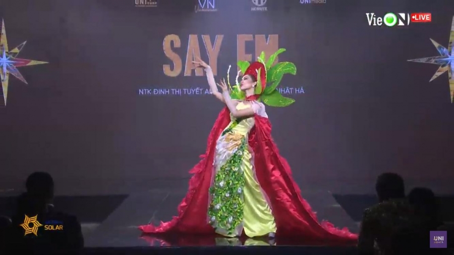 Những bộ cánh ấn tượng trong đêm Trình diễn Trang phục Dân tộc tại Miss Universe Việt Nam 2022 - Ảnh 16