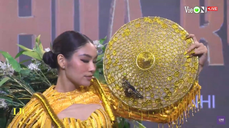 Những bộ cánh ấn tượng trong đêm Trình diễn Trang phục Dân tộc tại Miss Universe Việt Nam 2022 - Ảnh 2