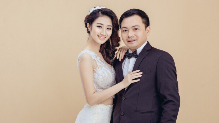 Hoa hậu Trần Thị Thu Ngân và ông xã