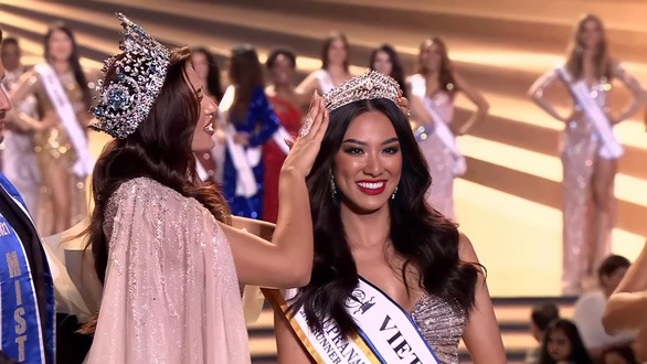 Kim Duyên và câu trả lời cực thông minh giúp giành giải Ứng xử hay nhất Miss Supranational 2022 - Ảnh 1