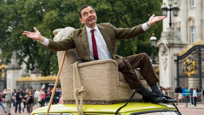 Cuộc sống vương giả của Mr. Bean tuổi 72: Tài sản 3500 tỷ, hạnh phúc bên vợ kém 30 tuổi - Ảnh 9