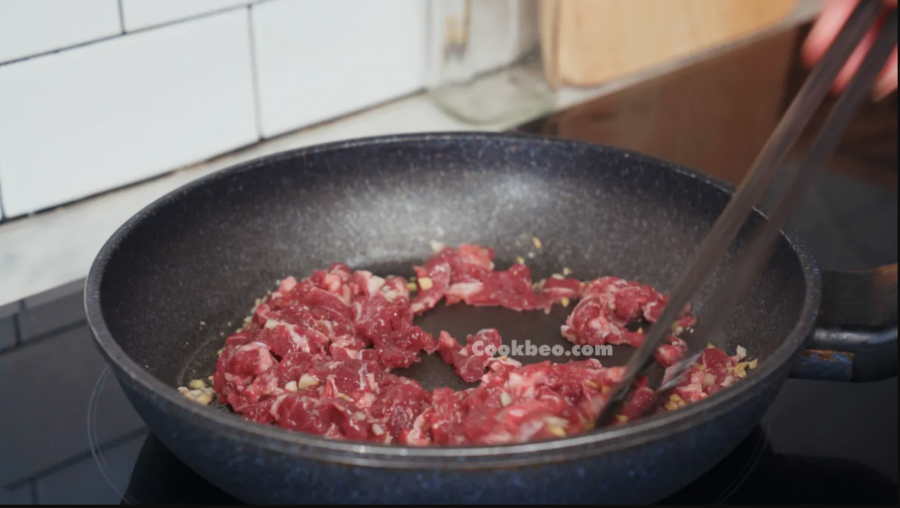 Cách làm giá xào thịt bò mềm ngọt cho những ngày bận rộn vẫn muốn ăn ngon - Ảnh 4