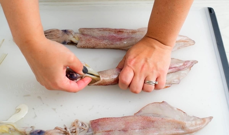 Mẹo khử sạch mùi tanh hải sản không cần dùng đến hóa chất, cả tay lẫn bếp đều thơm như mới - Ảnh 3