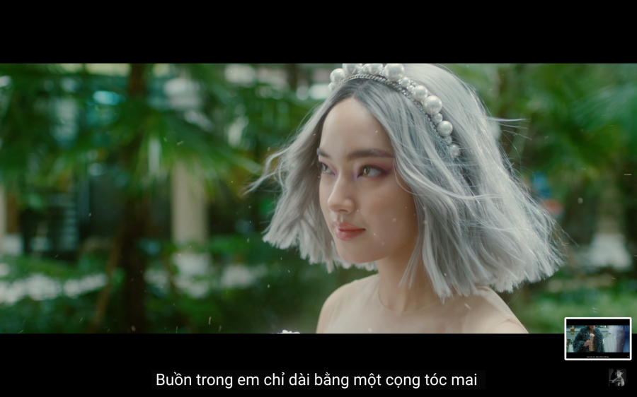 Châu Bùi hôn trai lạ trong MV “1 Cọng Tóc Mai” của Tóc Tiên, Binz phản ứng gì?  - Ảnh 2