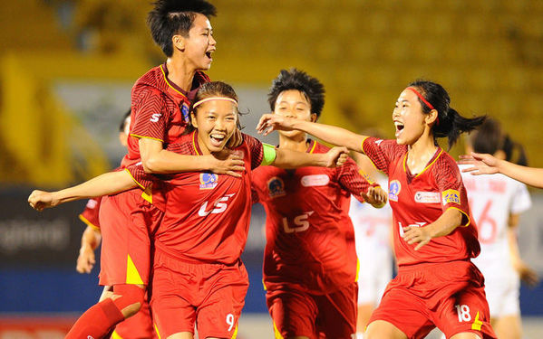 Đội tuyển bóng đá nữ Việt Nam đã khiến người hâm mộ vỡ òa hạnh phúc khi xuất sắc giành chiến thắng chung cuộc trước Thái Lan với tỷ số 1-0.