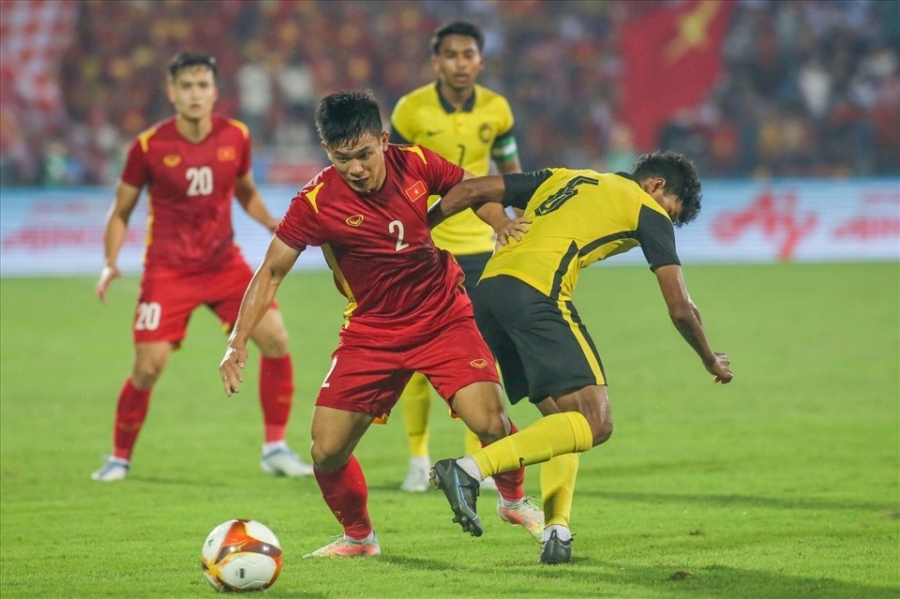 Bóng đá Việt Nam và bóng đá Thái Lan là 2 đội bóng nhiều duyên nợ.