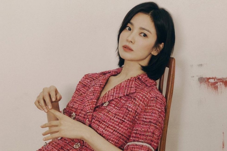 BST những set đồ vải tweed đẹp nhất của Song Hye Kyo - Ảnh 6