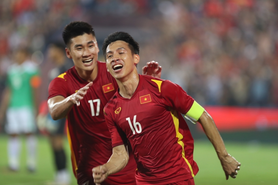 Nhâm Mạnh Dũng là ai? Cầu thủ ghi bàn duy nhất giúp U23 Việt Nam giành HCV bóng đá tại SEA Games 31 - Ảnh 9