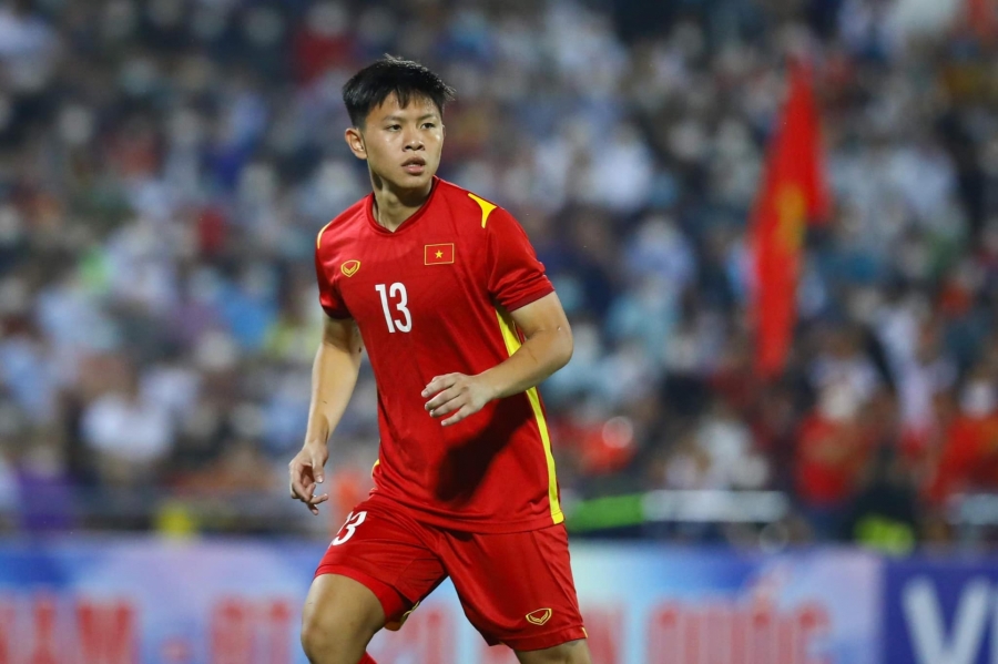 Vũ Tiến Long - Tác giả bàn thắng vào lưới U23 Hàn Quốc: Mới 20 đã có vợ con - Ảnh 1