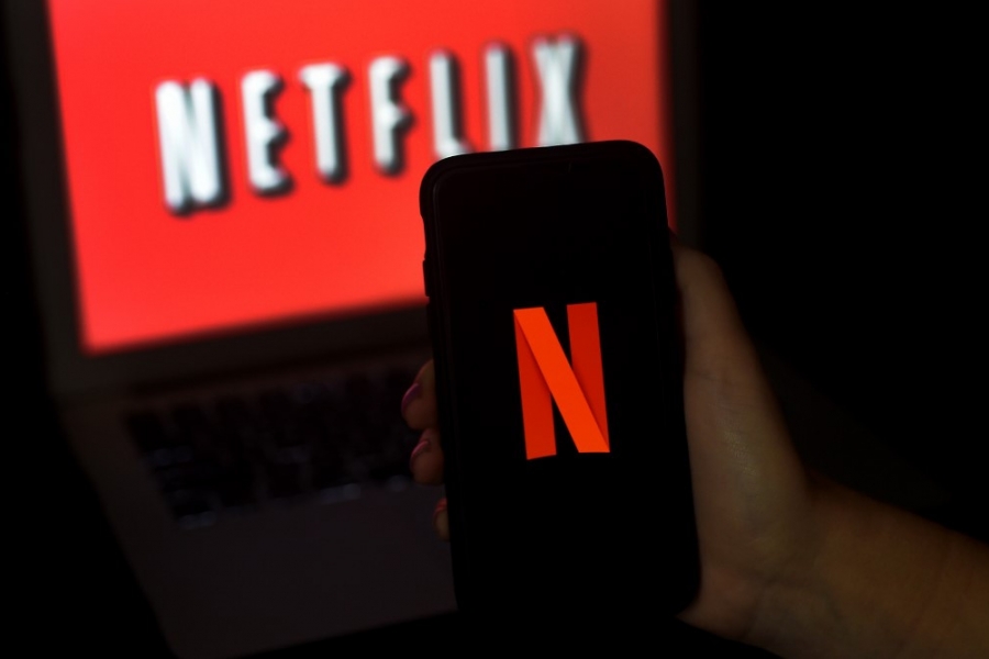 Netflix mất 500.000 người đăng kí tại Bắc Mỹ