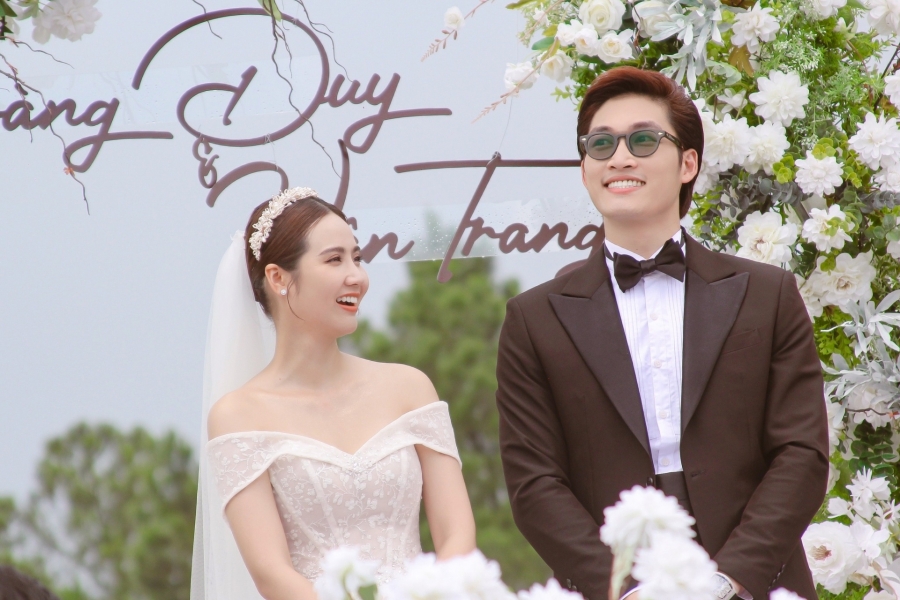 Tập cuối 'Thương ngày nắng về' lên sóng với đám cưới đẹp như mơ của Vân Trang và Hoàng Duy.