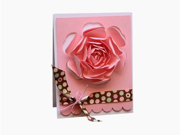Cách làm thiệp 3D hoa hồng nổi vừa tinh tế, vừa lãng mạn để dành tặng cho những người phụ nữ mình yêu thương nhân ngày 20/10.