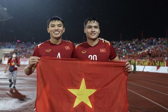 10 cầu thủ U23 Việt Nam tiêu chảy trước giờ thi đấu, nguyên nhân chưa xác định - Ảnh 1