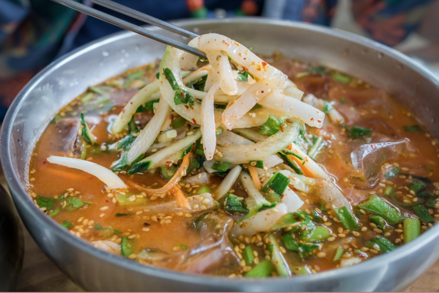 5 món ăn sống nổi tiếng ở Hàn Quốc không phải ai cũng dám thử - Ảnh 4