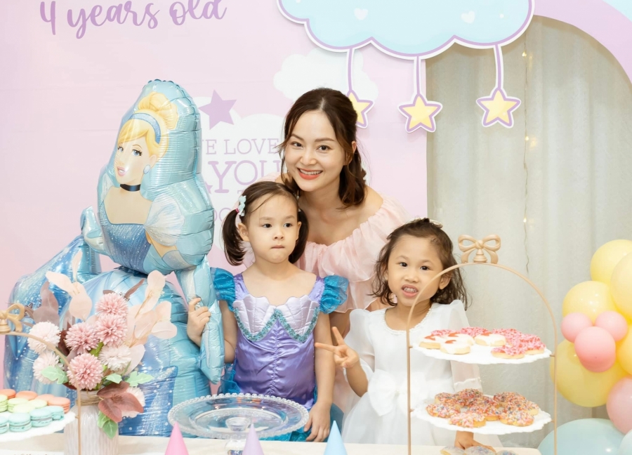 Gác lại nỗi buồn của Vân Khánh, Lan Phương tổ chức sinh nhật 4 tuổi linh đình cho con gái lai Tây - Ảnh 10