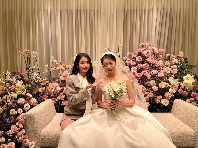 1 năm sau hôn lễ, Jiyeon T-ARA tiết lộ không có nhẫn cầu hôn và điều tiếc nuối tại đám cưới