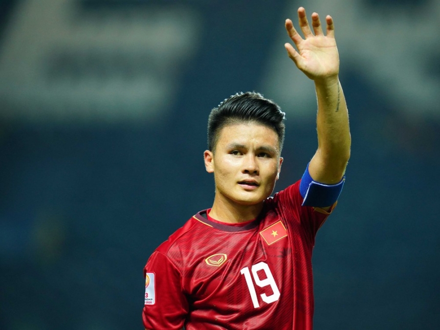 'Ngã ngửa' với mức lương của Quang Hải nhận được ở Pau FC - Ảnh 1