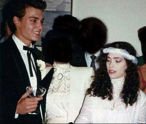 Johnny Depp và người vợ đầu Lori Anne Allison.