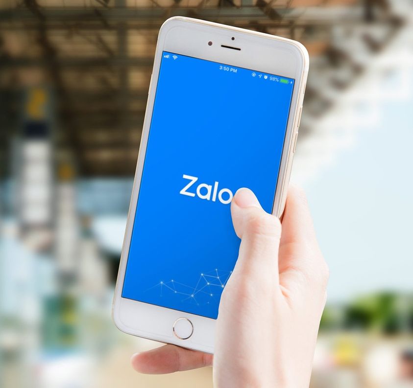 Bên cạnh số ít khách hàng ủng hộ việc thu phí thì phần đông tuyên bố sẵn sàng xóa Zalo khỏi danh sách phần mềm sử dụng hàng ngày vì cho rằng trên thị trường đang có rất nhiều sự lựa chọn tương tự với nhiều tính năng thậm chí được đánh giá cao hơn mà vẫn miễn phí. 