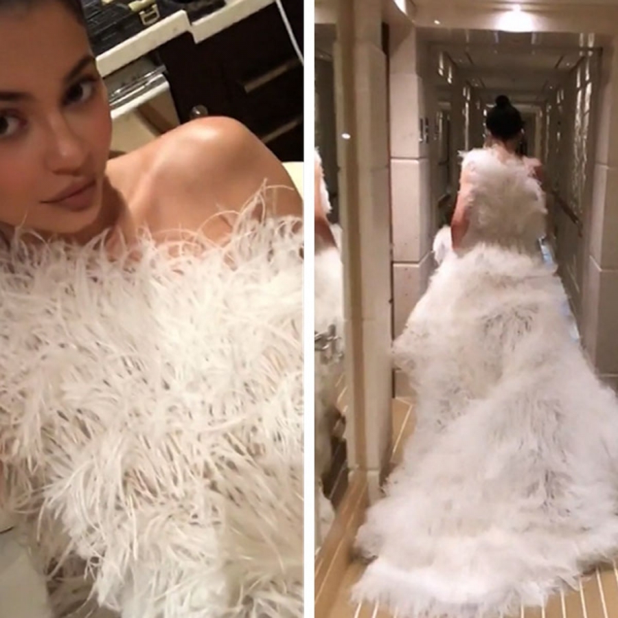 Váy cưới được cho là của Kylie Jenner trong hôn lễ bí mật cùng nam rapper Travis Scott.