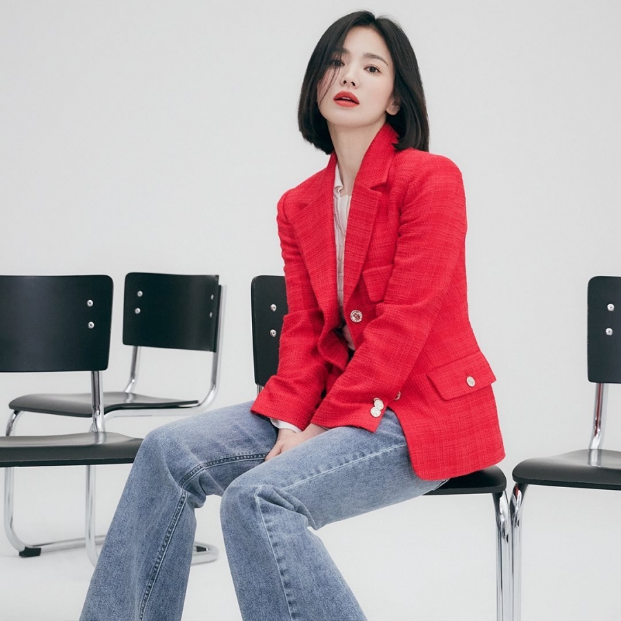 BST những set đồ vải tweed đẹp nhất của Song Hye Kyo - Ảnh 19