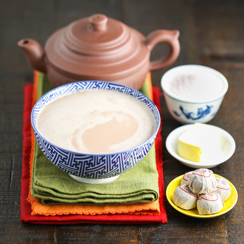 Trà bơ là món đồ uống phù hợp với thời tiết lạnh của Tây Tạng.