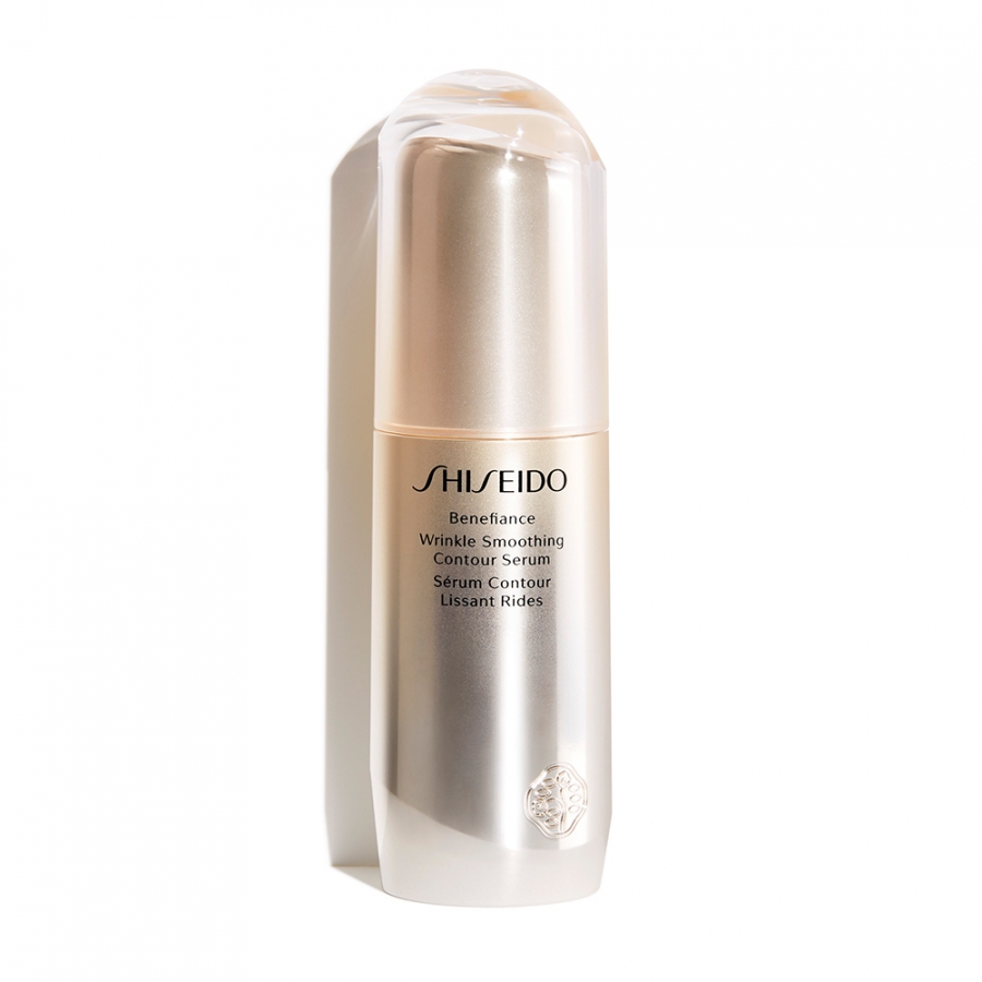 Tinh chất dưỡng da Shiseido Benefiance Wrinkle Smoothing Contour Serum là một lựa chọn tuyệt vời cho việc dưỡng da. Để đạt hiệu quả tốt nhất, bạn có thể kết hợp sản phẩm này với các sản phẩm khác trong cùng liệu trình dưỡng da như kem dưỡng, kem chống nắng, kem dưỡng ẩm, kem dưỡng trắng ban đêm và ban ngày. Điều này giúp đảm bảo làn da được chăm sóc đầy đủ và đúng quy trình hoàn hảo. Hơn nữa, sản phẩm còn giúp tăng cường sức đề kháng cho làn da, giúp làn da khỏe mạnh và có khả năng tự bảo vệ tốt hơn trước các yếu tố gây lão hóa