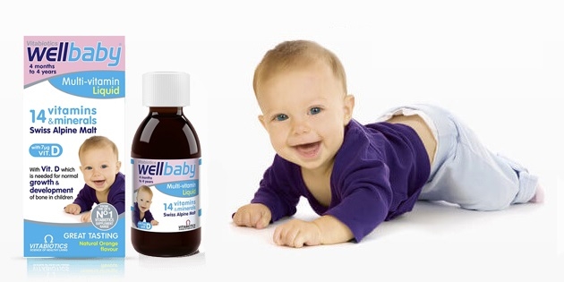 Vitamin tổng hợp Wellbaby giúp bổ sung hàm lượng vitamin đầy đủ cho sự phát triển của trẻ.