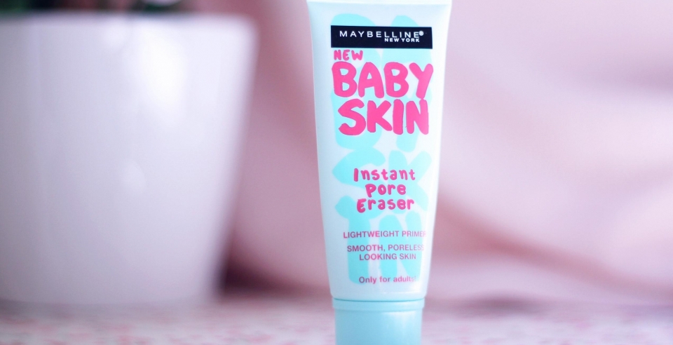 Kem lót Maybelline Baby Skin Instant Pore Eraser đang là dòng kem lót được nhiều phái đẹp lựa chọn.