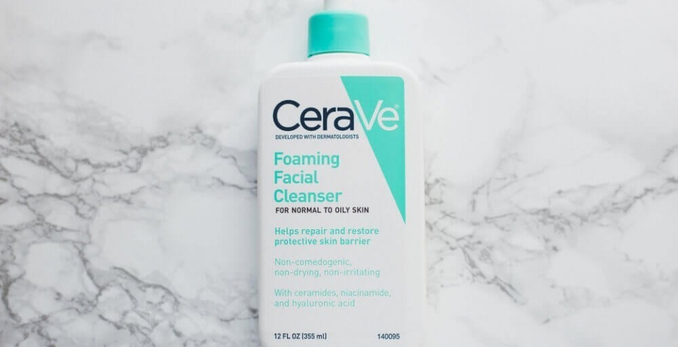 Sữa rửa mặt Cerave Foaming Facial Cleanser dành cho những người có làn da dầu.