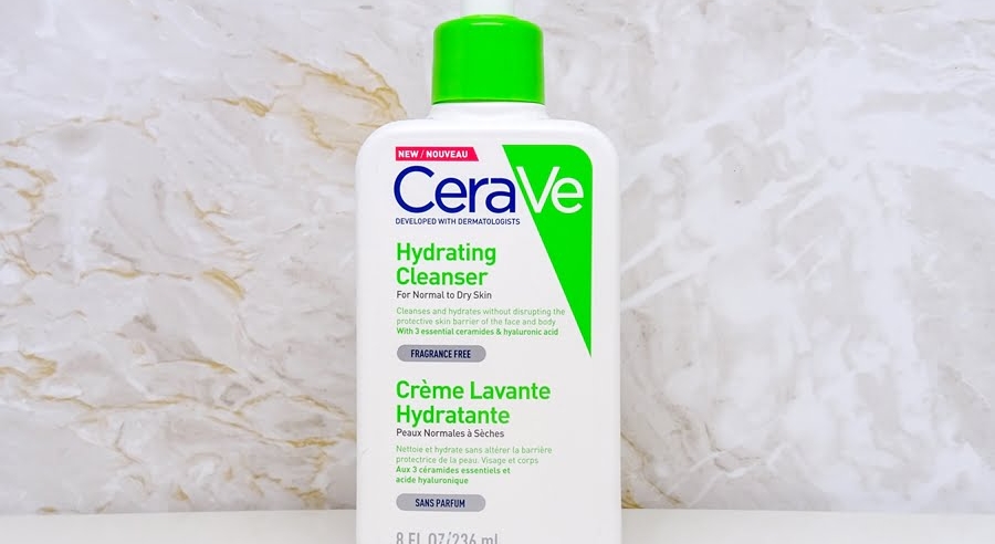 Sữa rửa mặt Cerave Hydrating Cleanser dành riêng cho làn da khô.