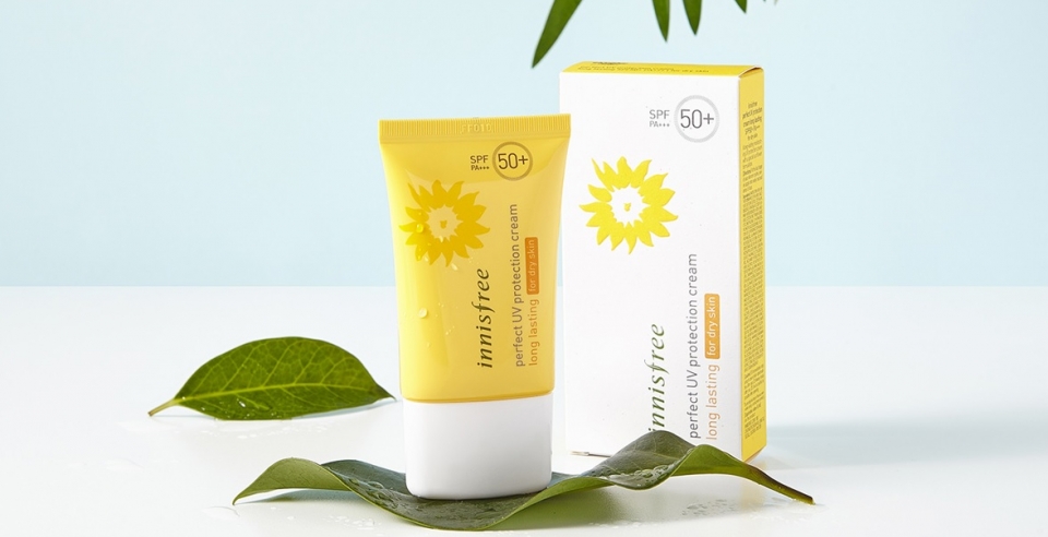 Kem chống nắng Innisfree Perfect UV Protection Cream Long Lasting giúp chống nắng và kiềm dầu hiệu quả.