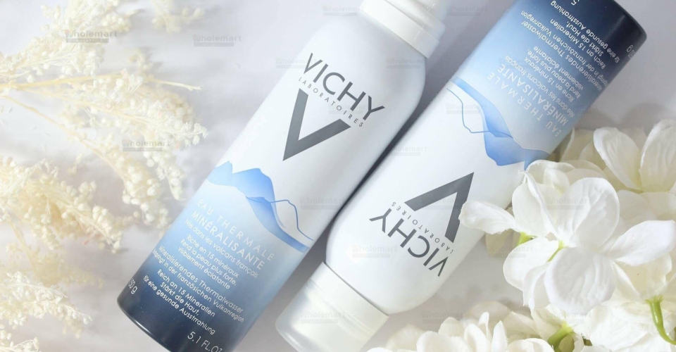 Xịt khoáng Vichy có thành phần tự nhiên lành tính, an toàn cho da, giúp dưỡng ẩm, làm dịu da và chống oxy hóa cho da.