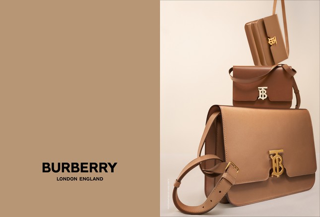 Túi TB của Burberry đã từng khiến giới thời trang phải thổn thức